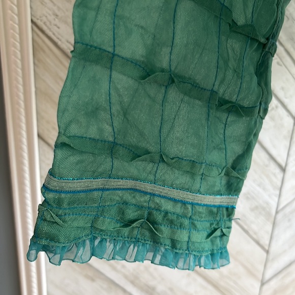 Sandy 100% silk, crinkle top, aqua and turquoise size large - Picture 8 of 10